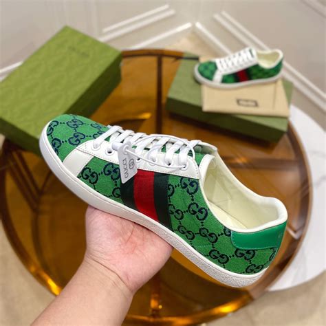 coolest looking gucci shoes|really cheap Gucci shoes.